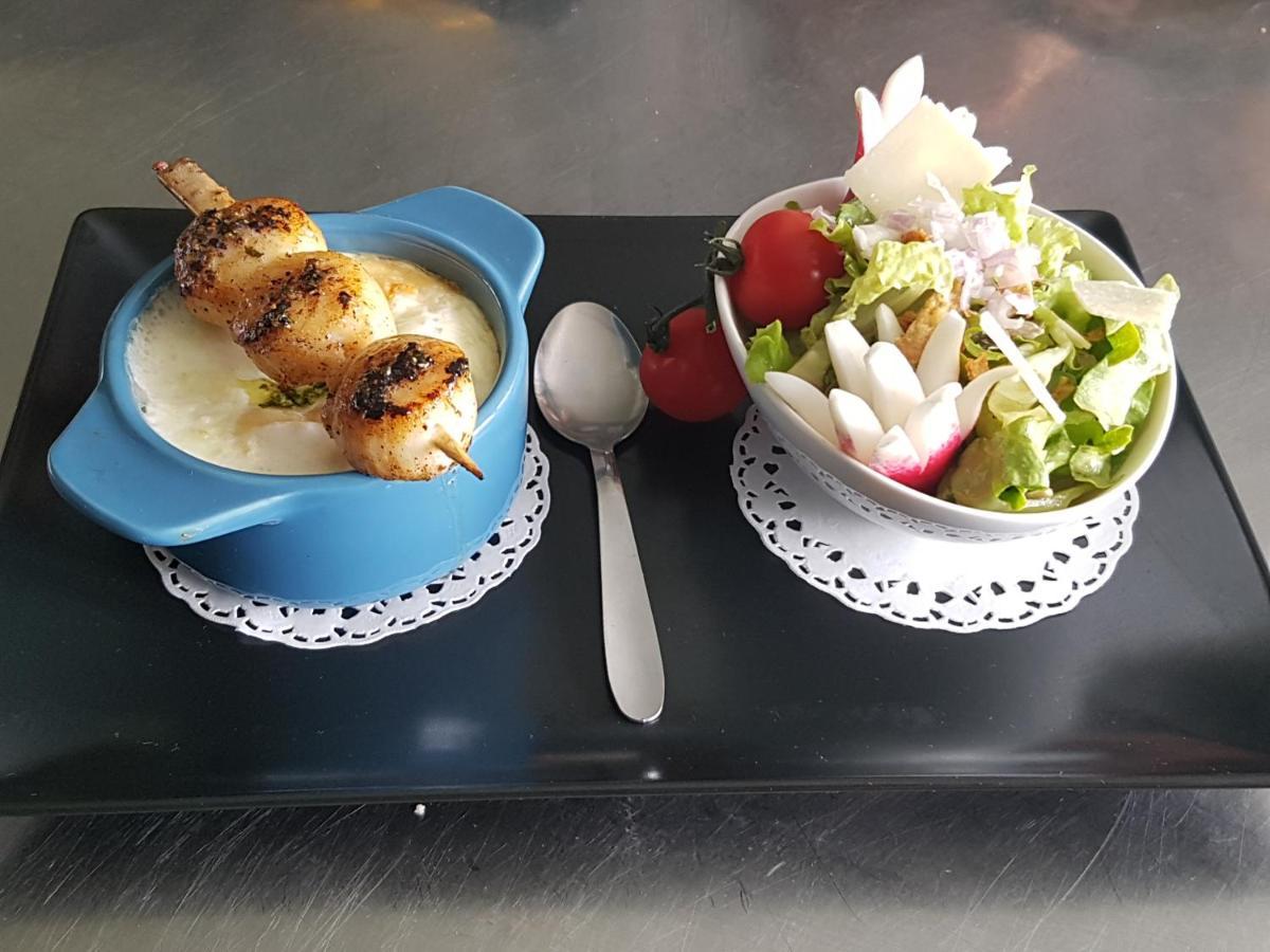 Clelles Hotel Restaurant Le Traineau מראה חיצוני תמונה